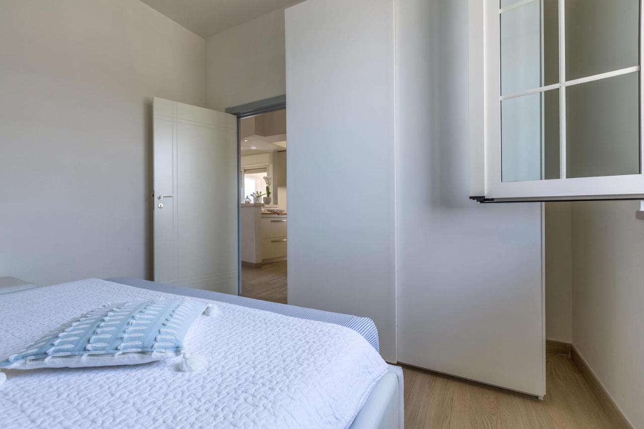 L'Attico Di Alessia By Perle Di Puglia Villa Maruggio Exterior photo